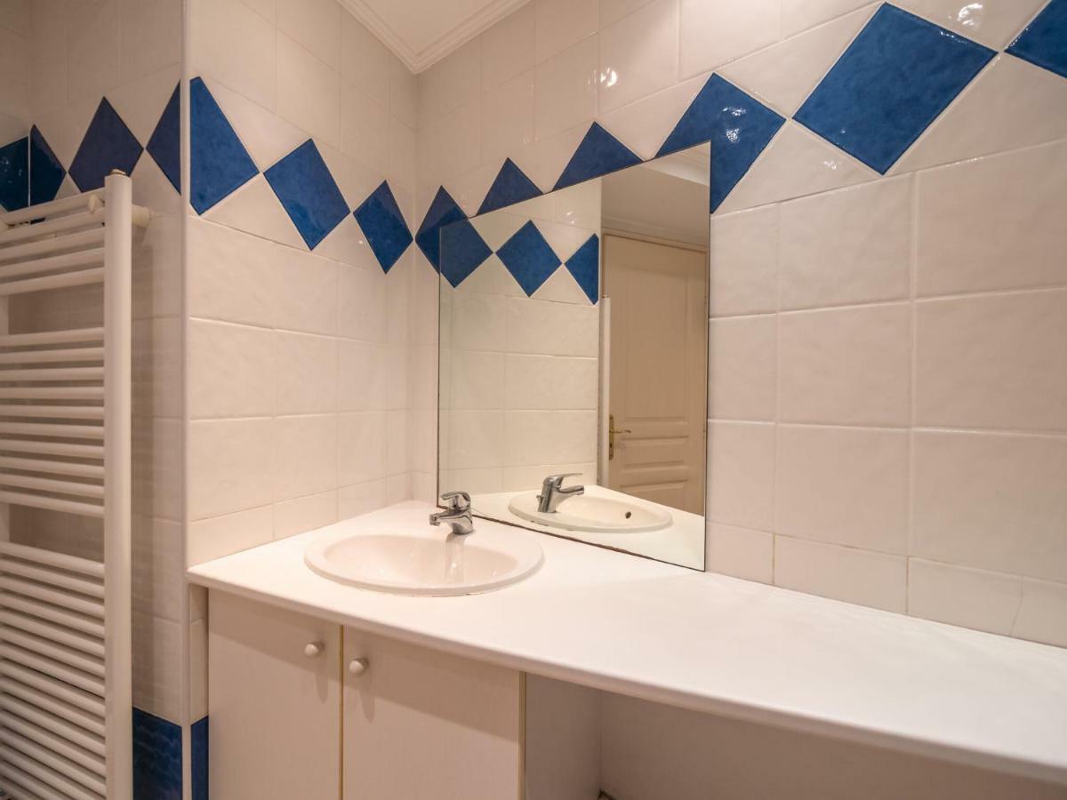 Villa With Private Pool And Sublime Views Эз Экстерьер фото